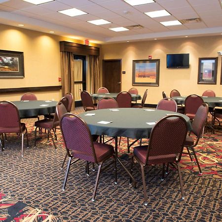 Hampton Inn & Suites Bismarck Northwest Dış mekan fotoğraf
