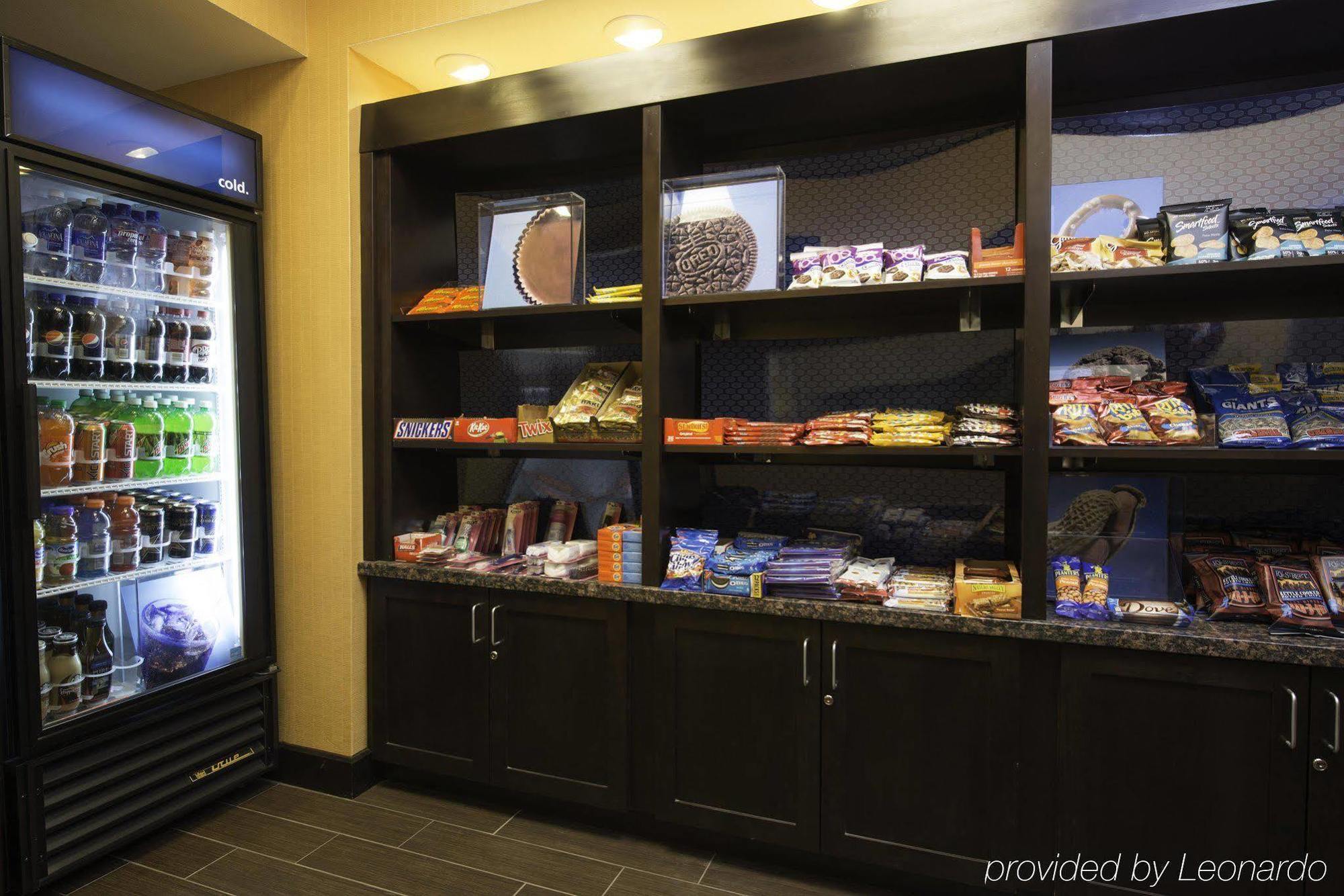 Hampton Inn & Suites Bismarck Northwest Dış mekan fotoğraf